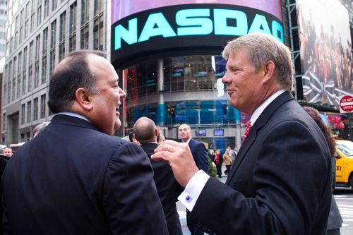 Mark Casady, LPL CEO, talks with Jim Putnam, director and vice chairman of the board at LPL