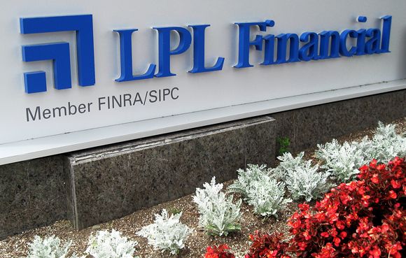 LPL affiliate scooped up more than 140 new advisers in 2011