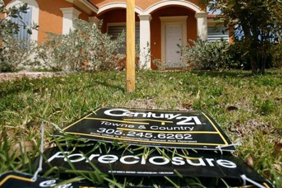 real estate sign foreclosure REIT