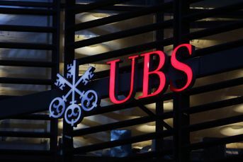 UBS hires three Credit Suisse teams with $3.2B in assets