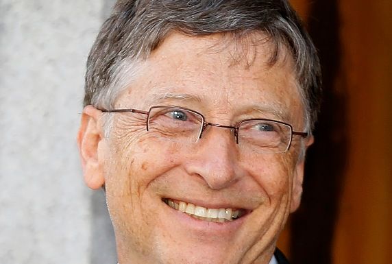 <b>Net worth</b>
$61.3 billion
<b>Skinny</b>
The co-founder of Microsoft Corp. (MSFT), the world's largest software company, is technology's richest man.  The chairman of Redmond, Washington-based Microsoft, was worth $61.3 billion as of the close of U.S. trading yesterday, although he did lose $805 million in the market dip on Tuesday. Gates's fortune has increased 9.2 percent this year, according to the ranking. About 77 percent of his fortune is held in Cascade Investment LLC, his personal holding company.