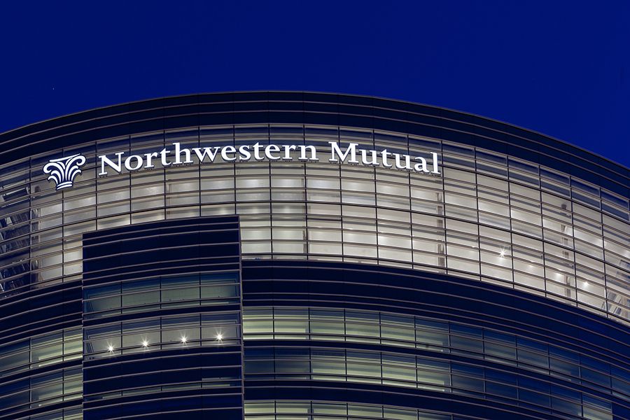 <b>Score:</b> 839

With a score that came in precisely at the average of all firms, Northwestern Mutual made it to the Top 10. If it's any consolation, the firm's score was higher than the 838 that won Schwab top honors last year.