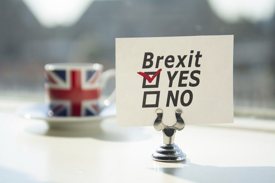 Following Friday's historic vote by a majority of Great Britain's citizens to leave the European Union, we asked financial advisers: What is your advice to clients following this news? Click through to find out what they are telling investors now.