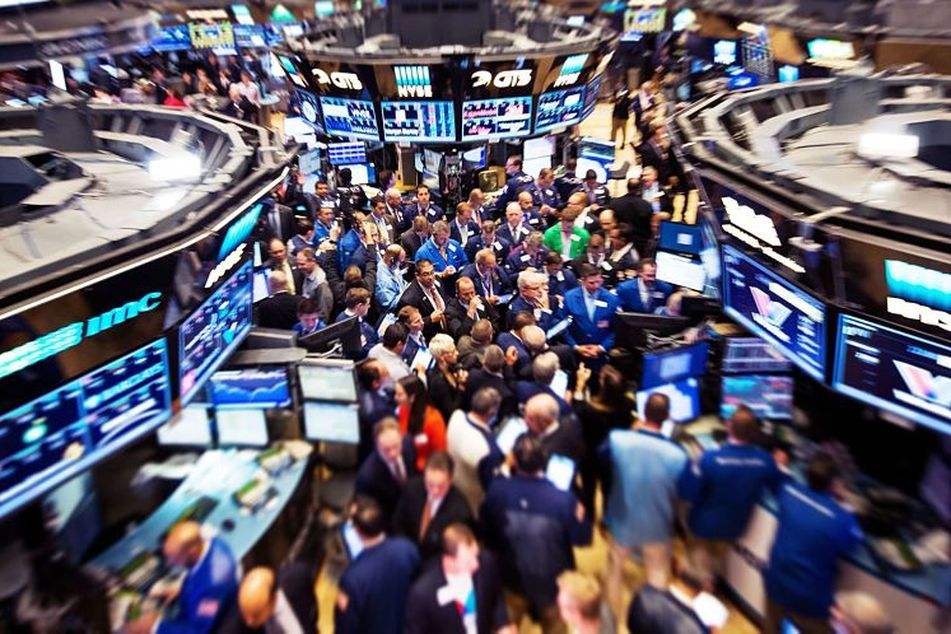 New-York-Stock-Exchange-floor
