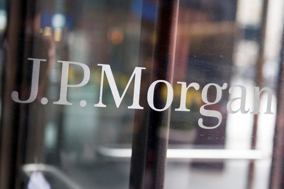 JP Morgan logo on window