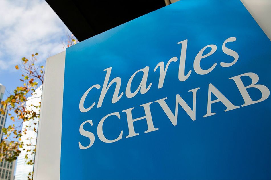 Charles-Schwab-logo-on-building