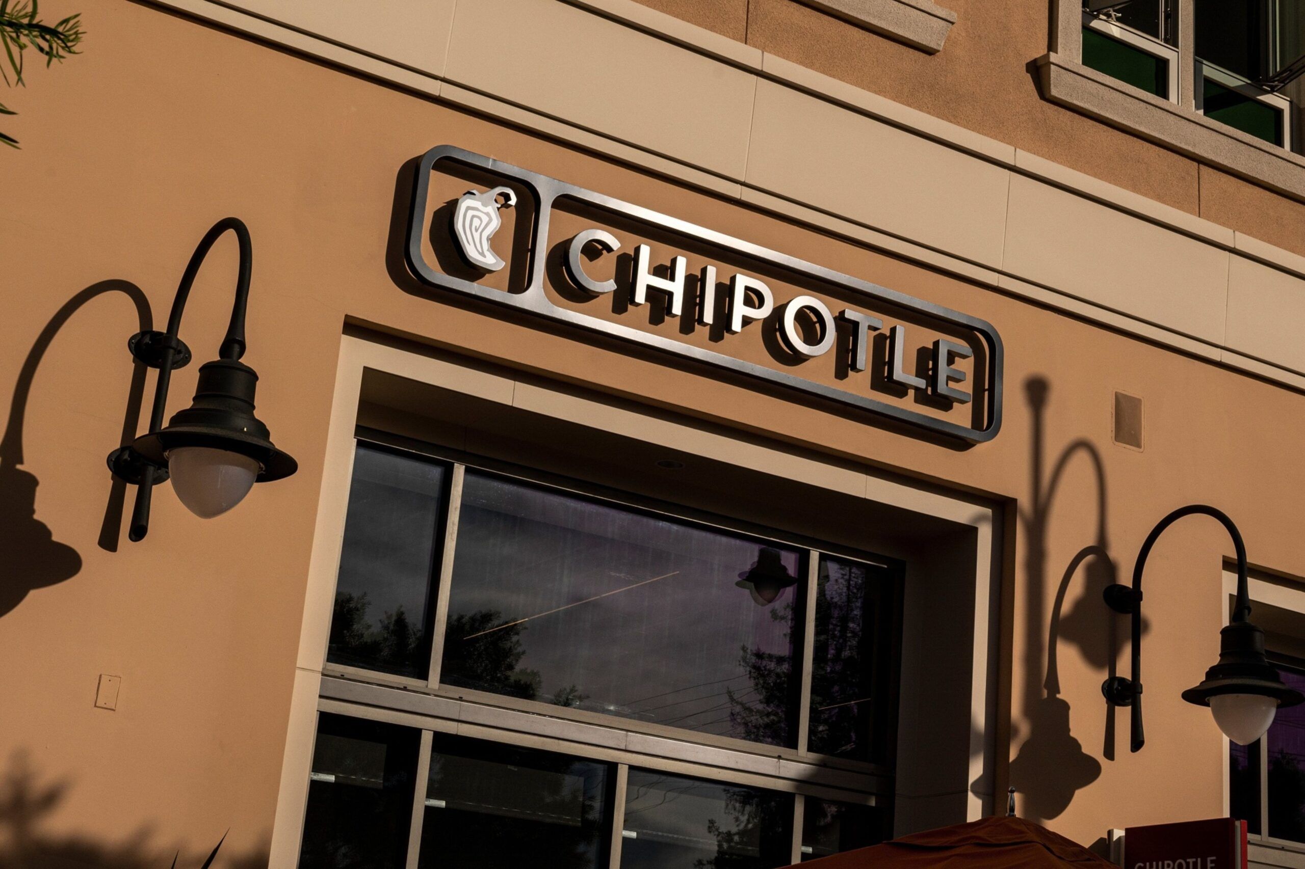 A Chipotle restaurant in Santa Clara, California, U.S., on Tuesday, Oct. 19, 2021. Chipotle Mexican Grill Inc. is scheduled to release earnings figures on Oct. 21. Photographer: David Paul Morris/Bloomberg