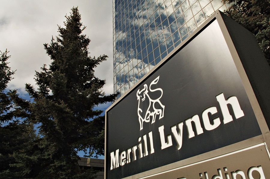 A Merrill Lynch sign is pictured outside an office building in Anchorage, Alaska, Thursday, August 25, 2005.  Photographer: Daniel Acker/Bloomberg News.