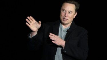 Musk charged with $7.5M insider trading on Tesla stock
