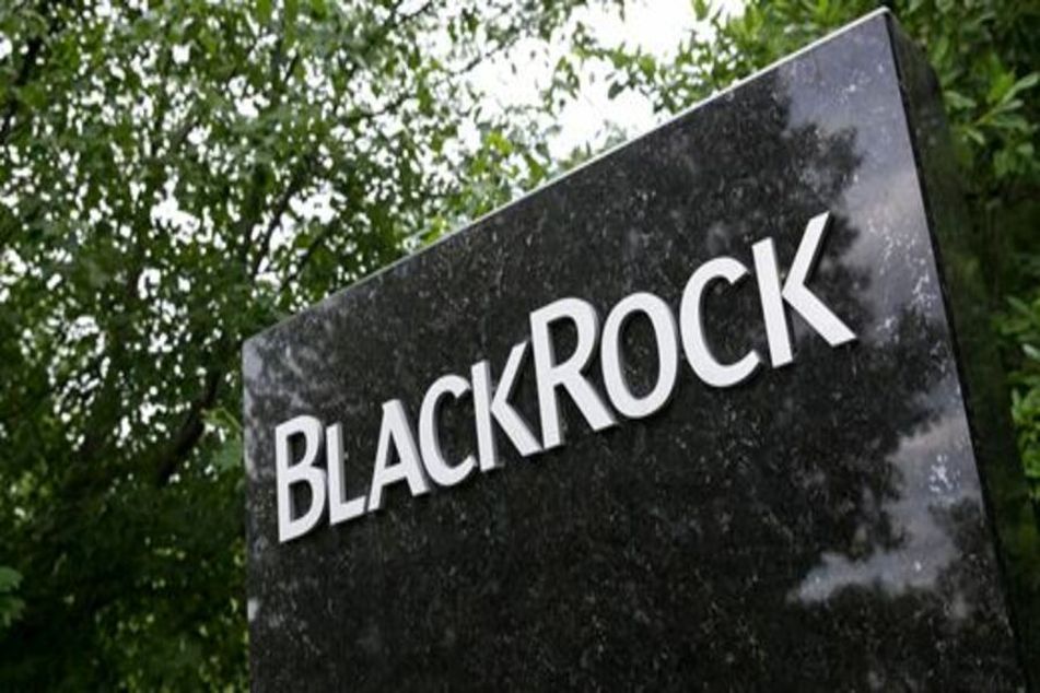 blackrock job cuts