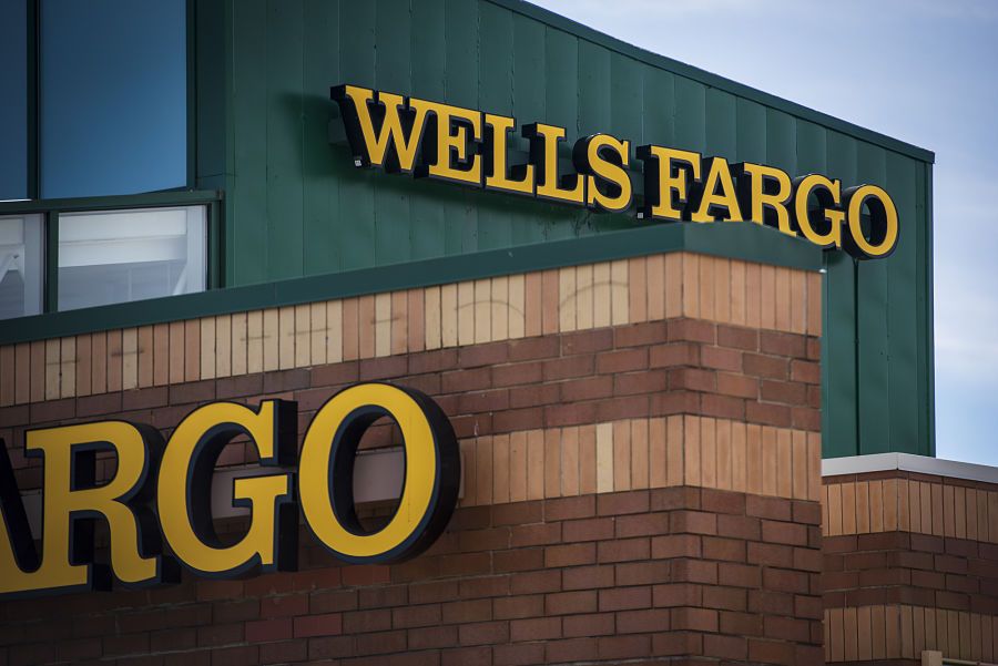 Wells Fargo no longer reports how many financial advisors it employs