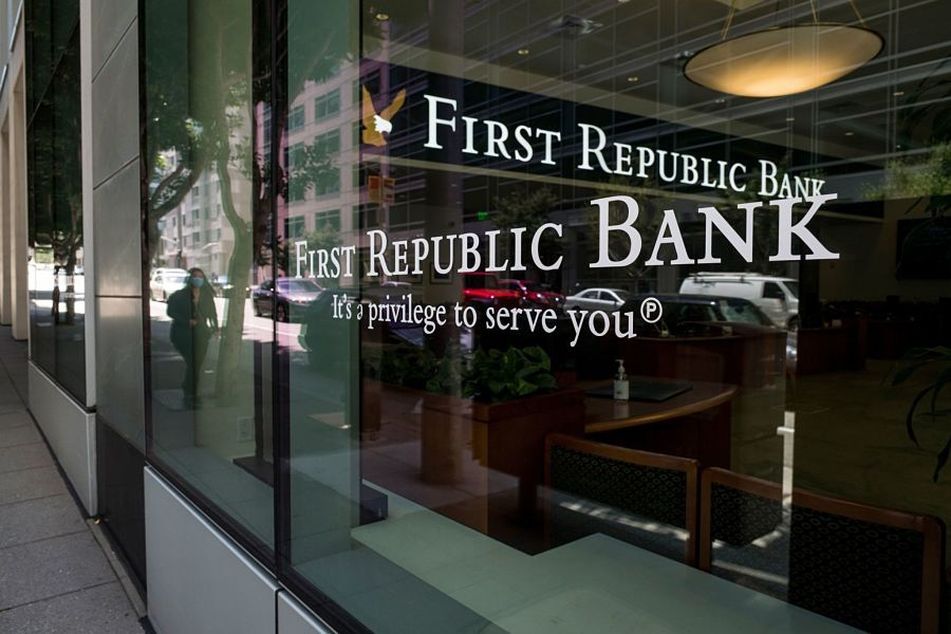 First Republic shares