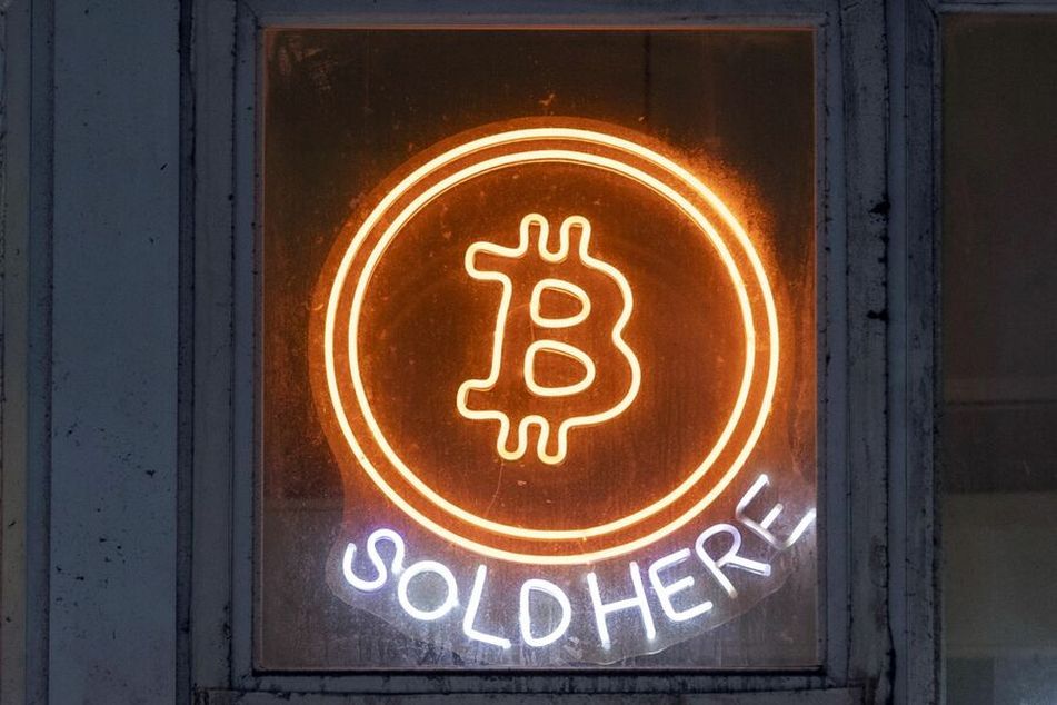 bitcoin SEC approval